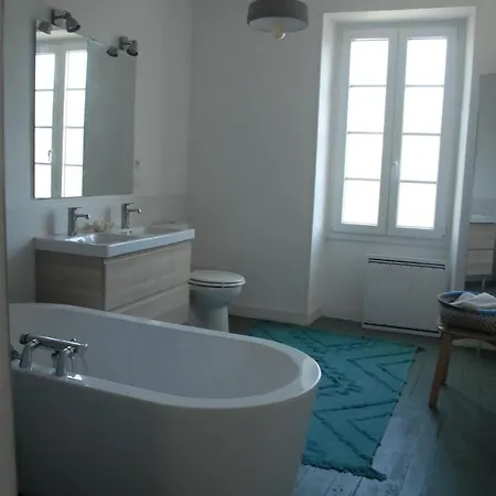 La Colombe Du Marais